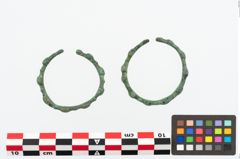 Foto von Bronzeknotenarmreif (NHMW-PRAE-026610)